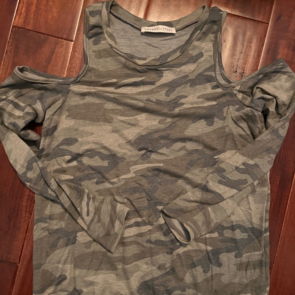 Knox Rose Green Camouflage Cold Shoulder Tank Top